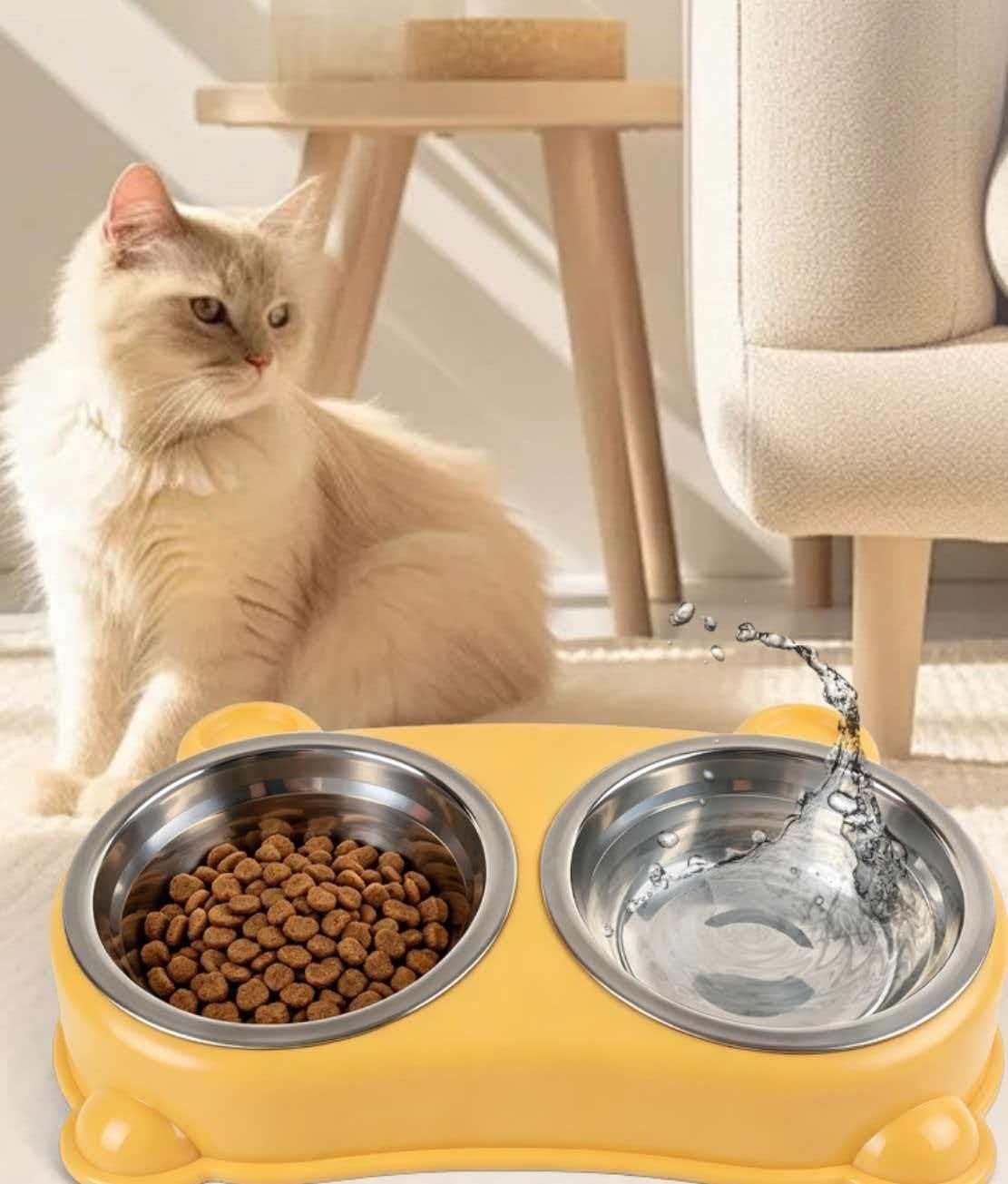 No-Spill Double Pet Bowl - product presentation